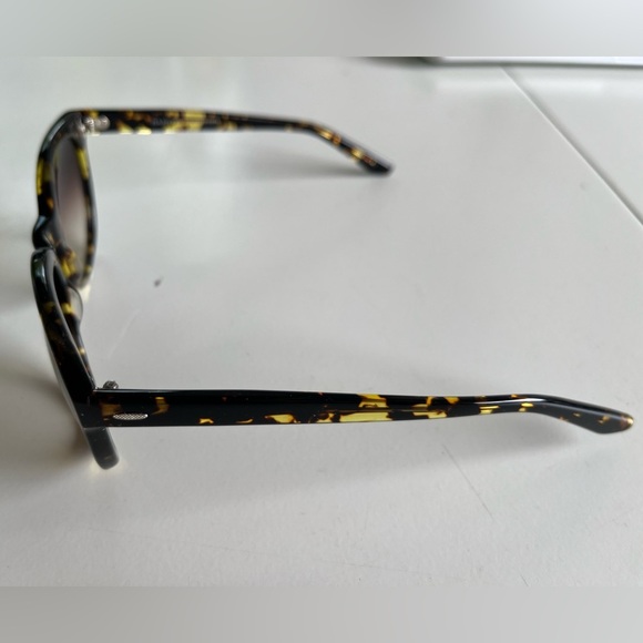 barton perreira baez heroin chic in gold rush sunglasses
